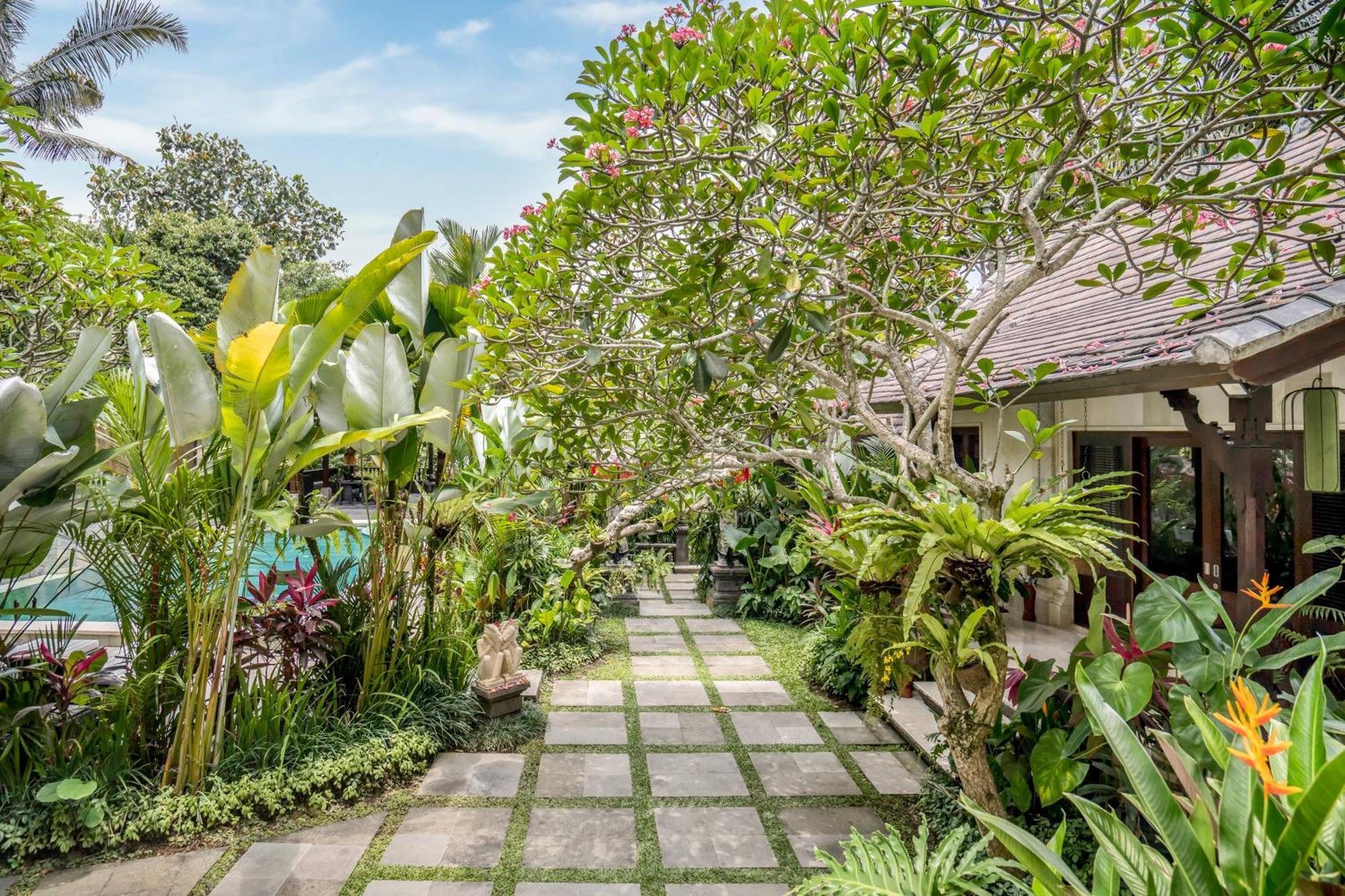 กาโน สารี อูบุด วิลลา Hotel ภายนอก รูปภาพ